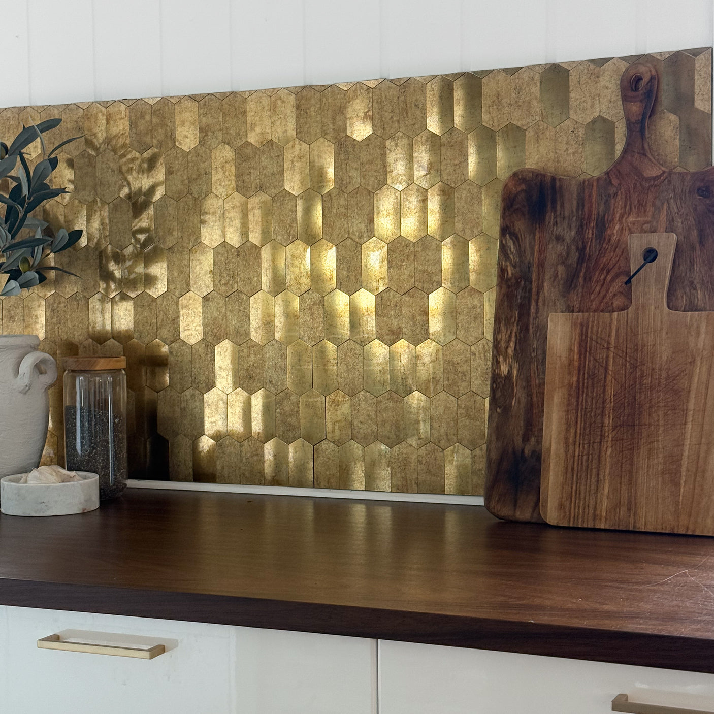 Aria selvklebende veggfliser