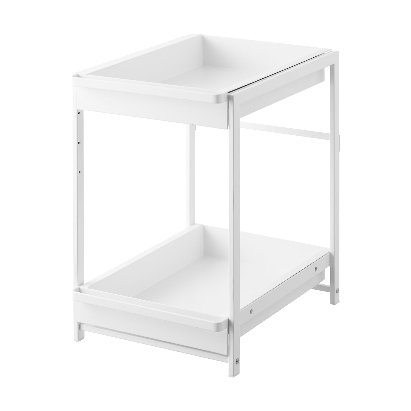 Hvit hylle under vask for optimal plassutnyttelse.