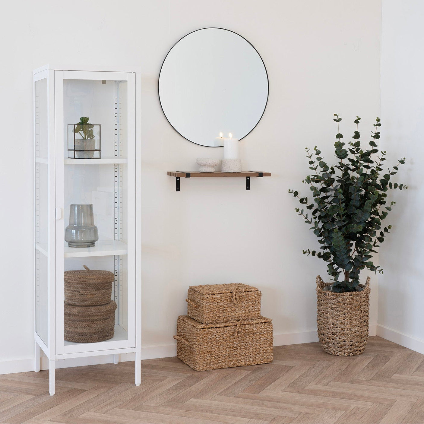 Brisbane smalt vitrineskap 1 glassdør hvit stål 40x35x140 cm - bilde 5