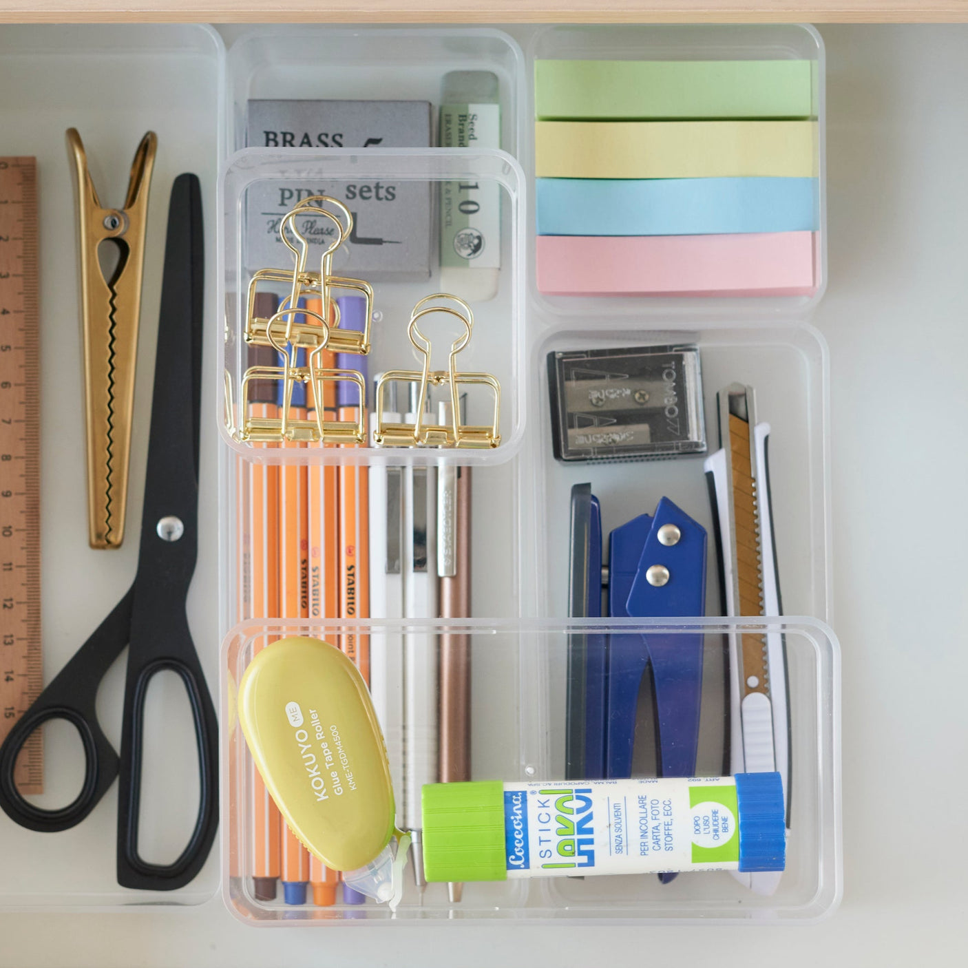 Allsidige oppbevaringsbokser med et rent og tidløst uttrykk.