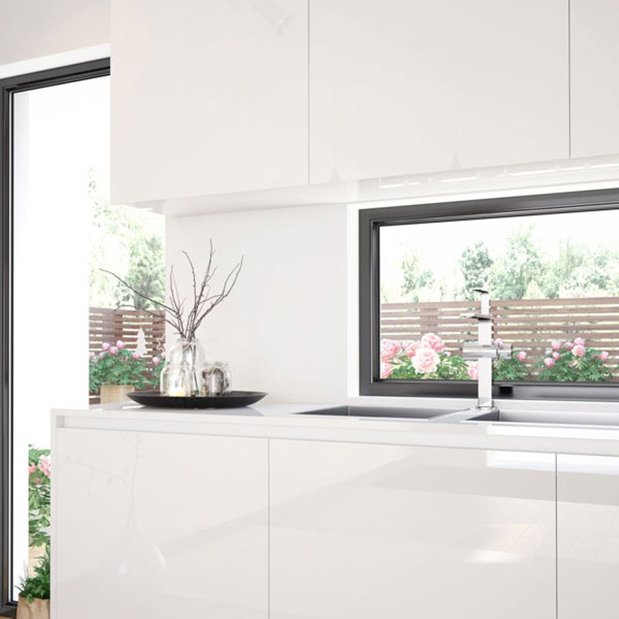 Vareprøve: Uni lack hvit høyglans kontaktplast