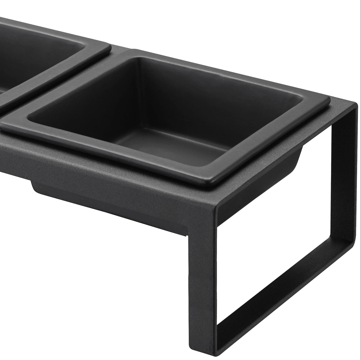 Moderne og praktisk matskålsett i sort.