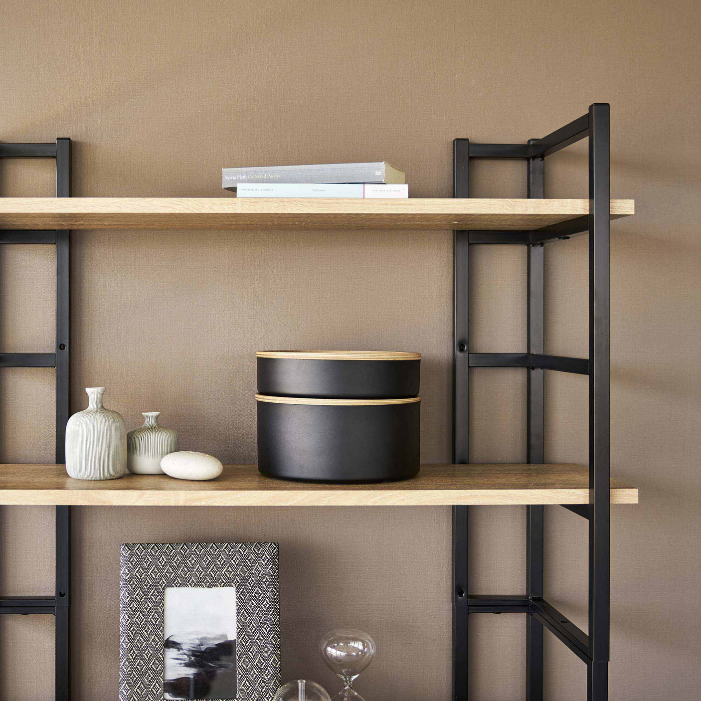 2-pk oppbevaringsbokser rund med lokk sort