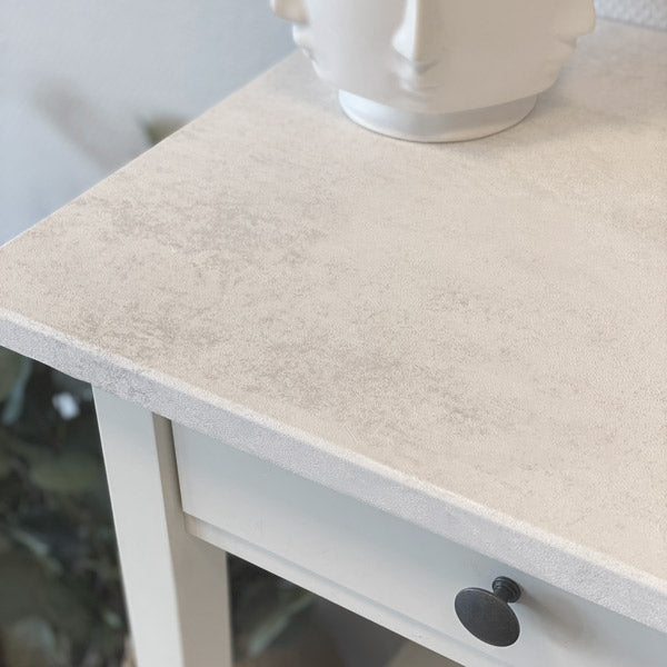 Vareprøve: Mikrosement hvit kontaktplast