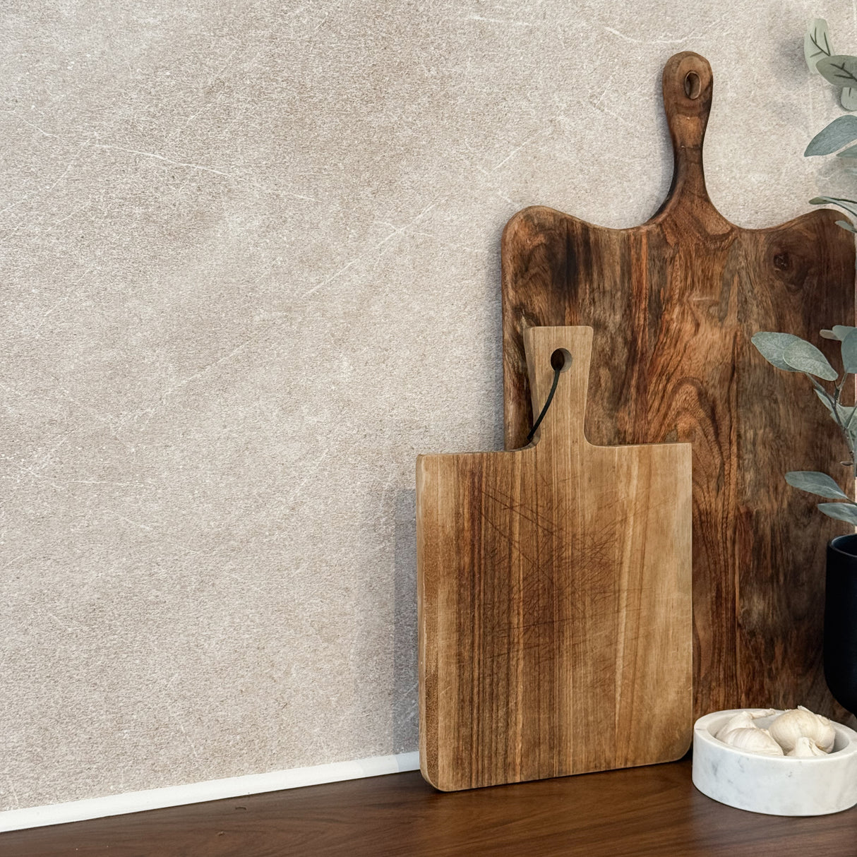 Emmy beige kontaktplast