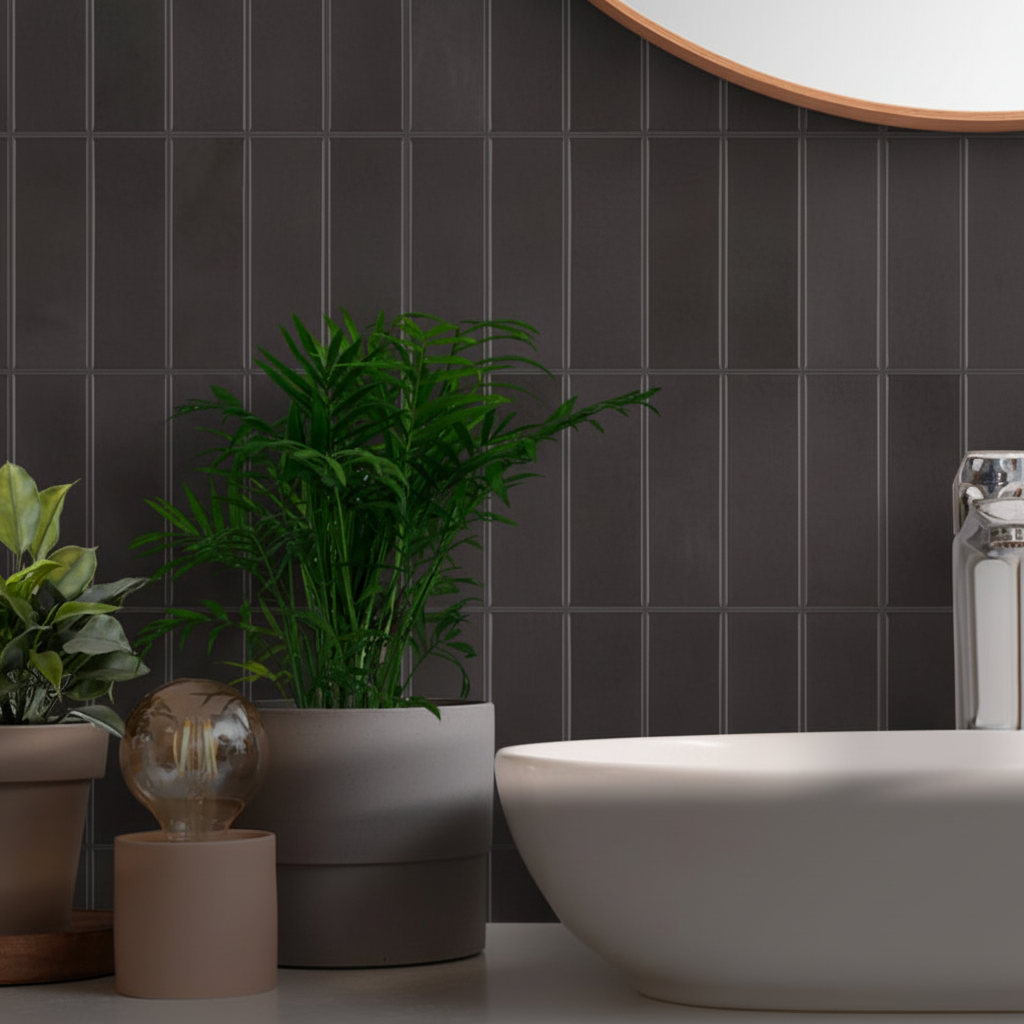 Vareprøve: Adelina antrasitt selvklebende veggfliser