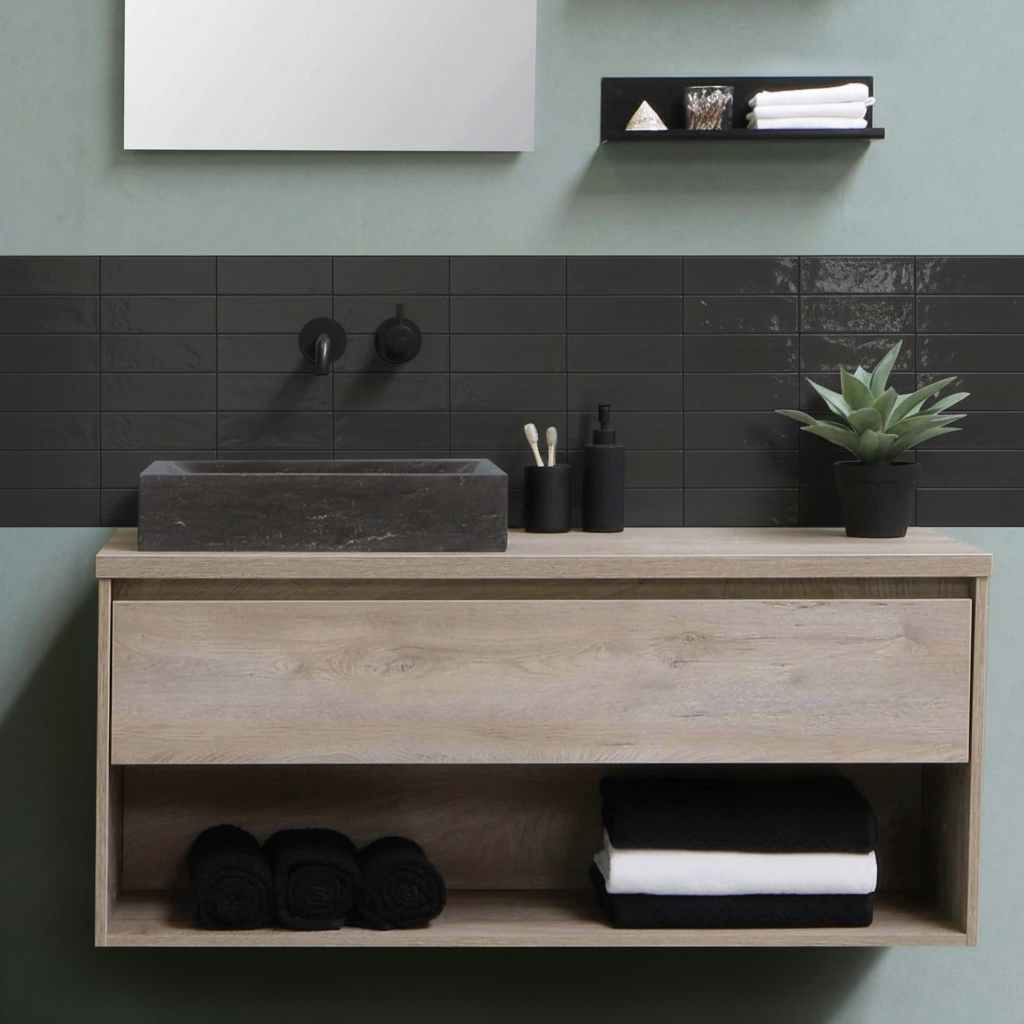 Vareprøve: Adelina antrasitt selvklebende veggfliser