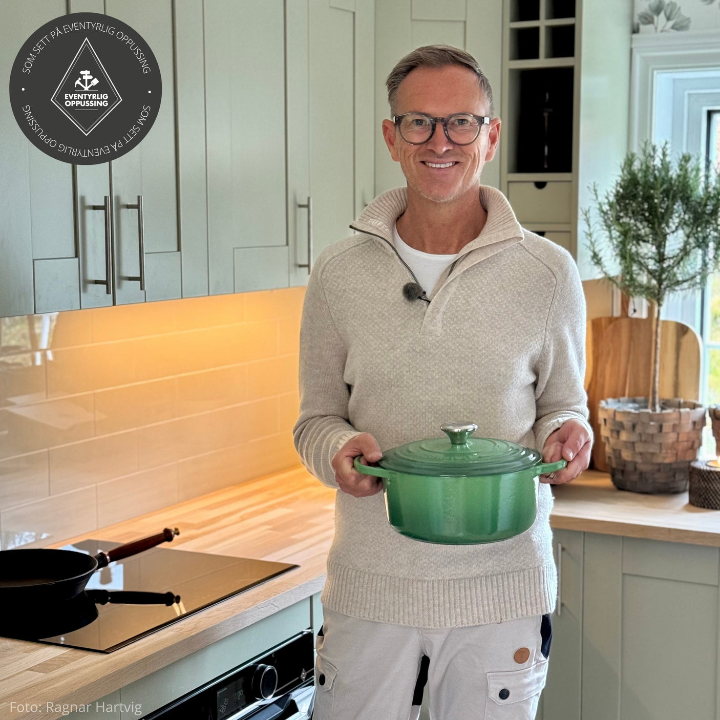 Halvor Bakke og eventyrlig oppussing har brukt Hailey beige selvklebende fliser fra Lindas Dekor