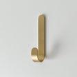 Ankara knagg i børstet messing – moderne gull veggknagg i minimalistisk design