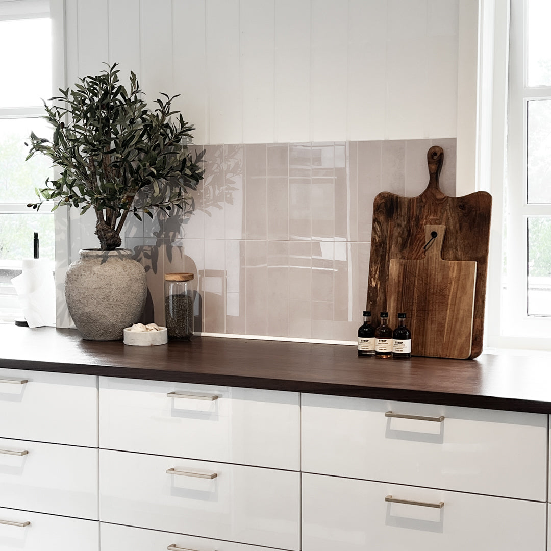 Louise gloss creme selvklebende veggfliser