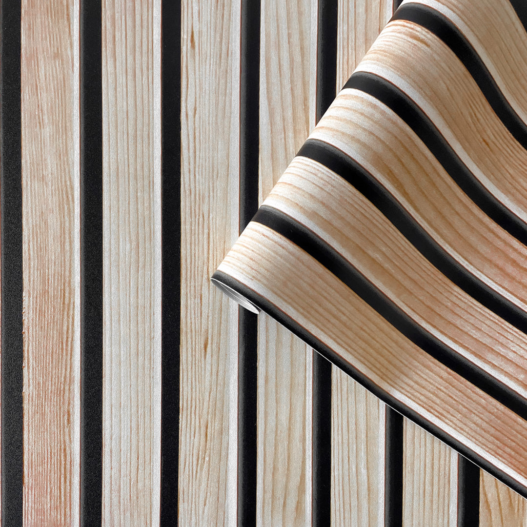 Premium spilefolie brukt på skapfront for stilren oppgradering.