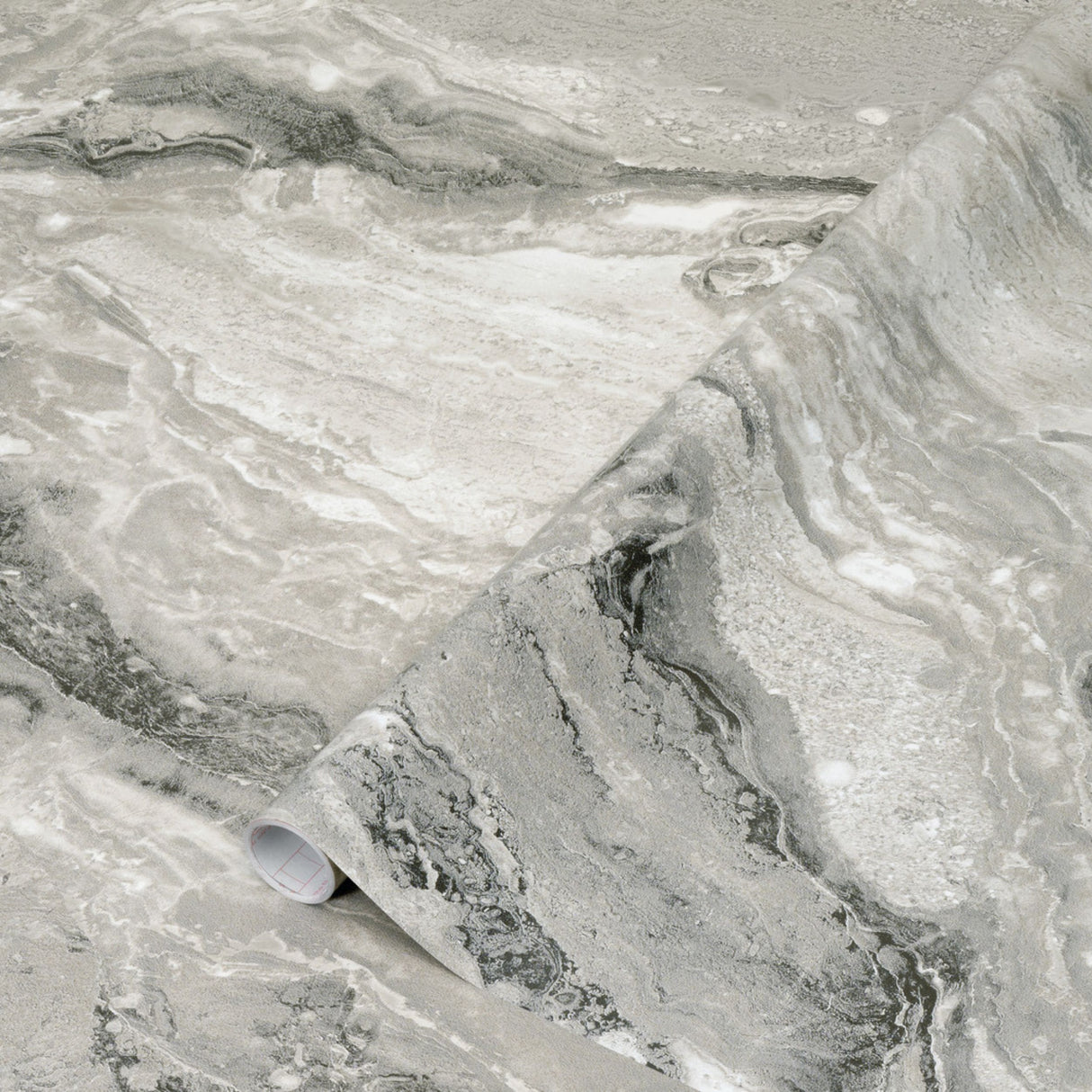 Rull med Iben kontaktplast i elegant steinmønster med grå og hvite sjatteringer.