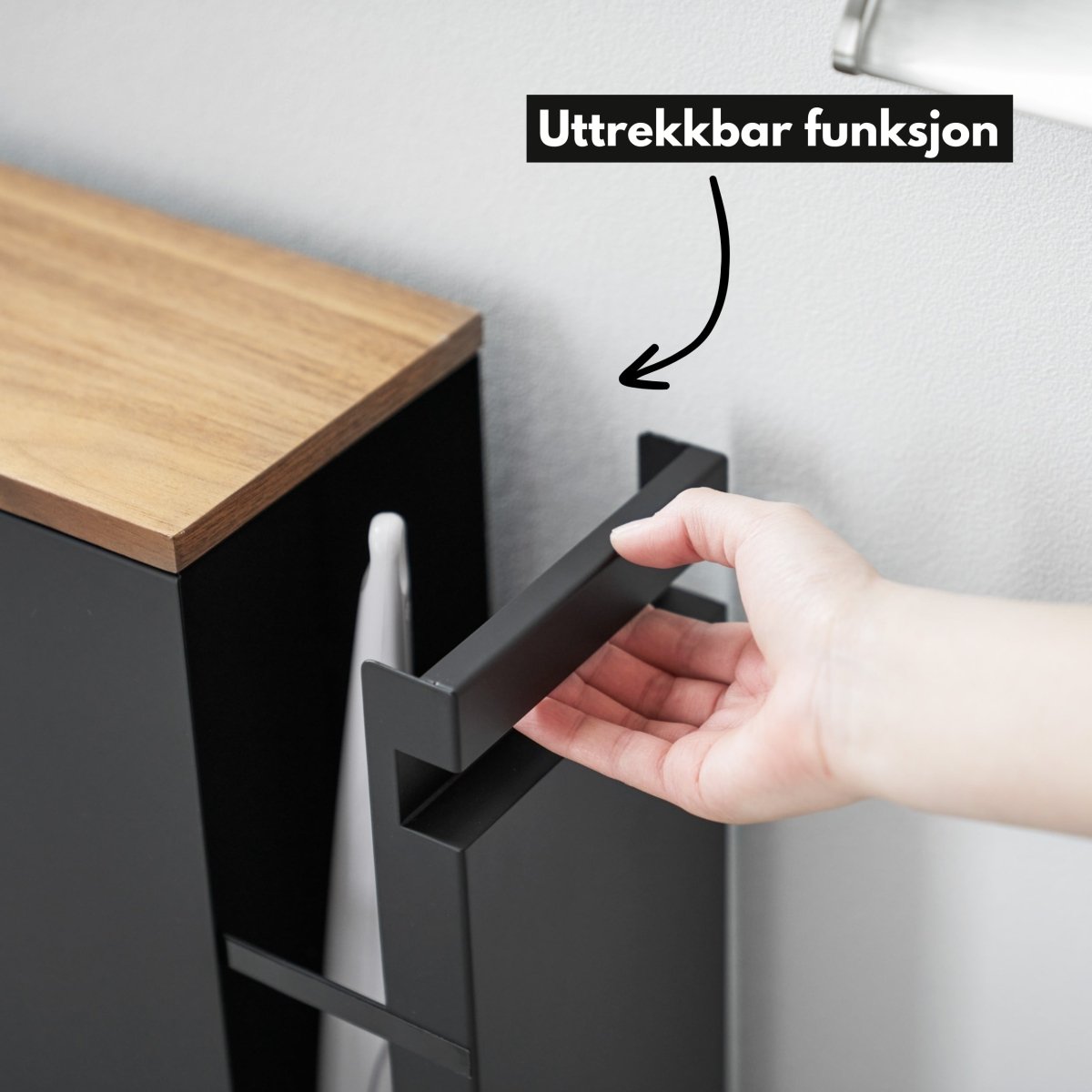 Uttrekkbar oppbevaringshylle sort, 55 x 56 cm - Lindas Dekor