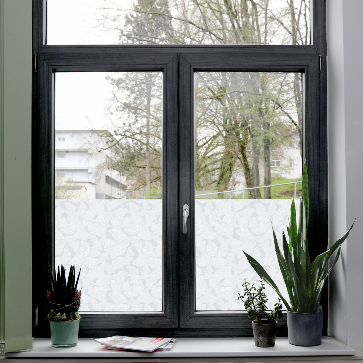 Static Eva vareprøve viser elegant og naturlig mønster på glassfolie.