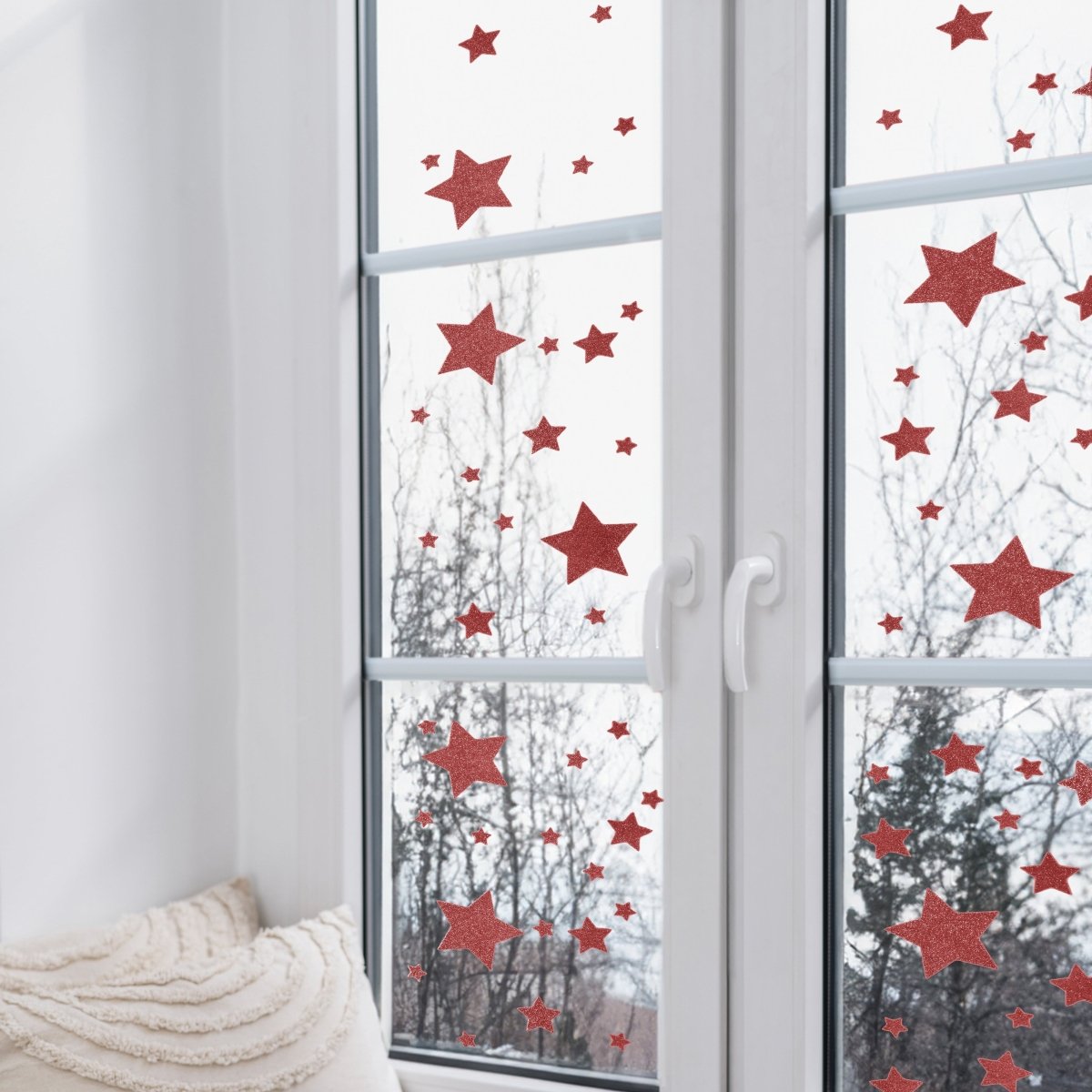 Vinduspynt stjerner med glitter champagne og rød 2-pk 30 x 32 cm - Lindas Dekor Wallstickers