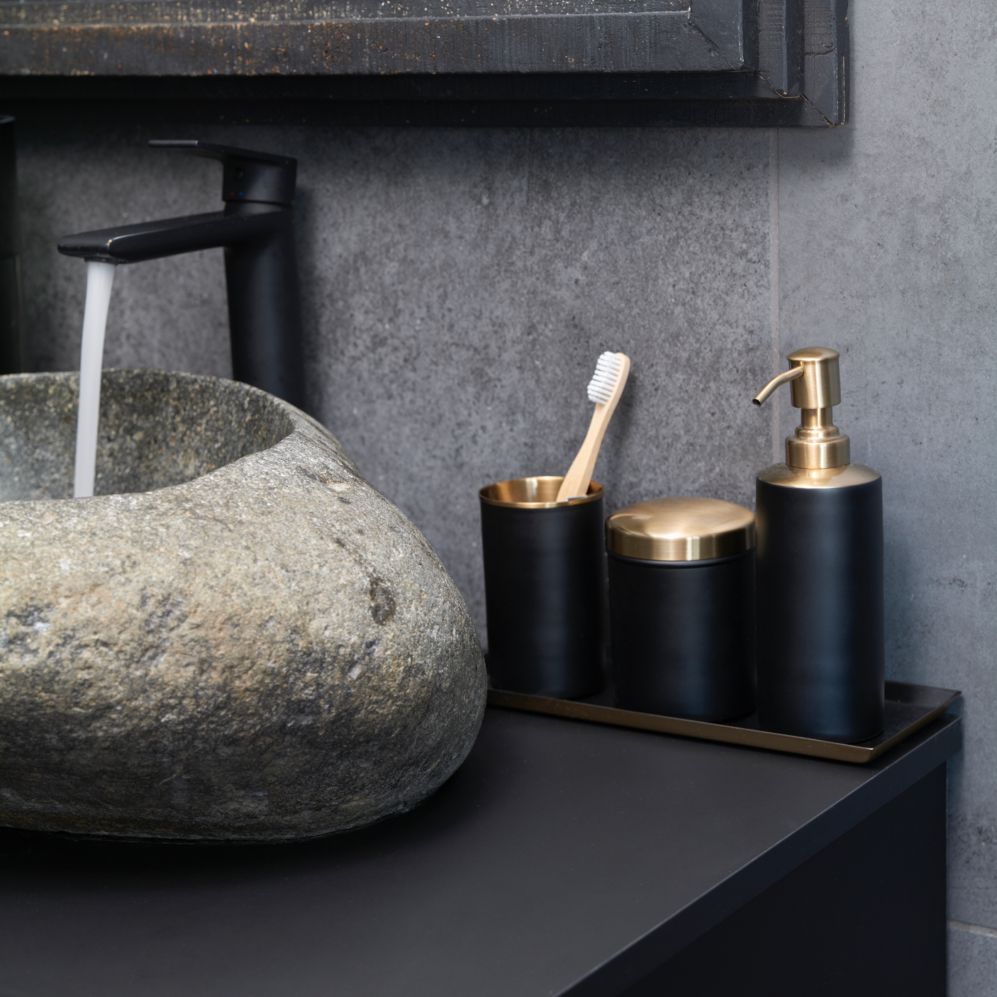 Halvor Bakke Gio såpedispenser