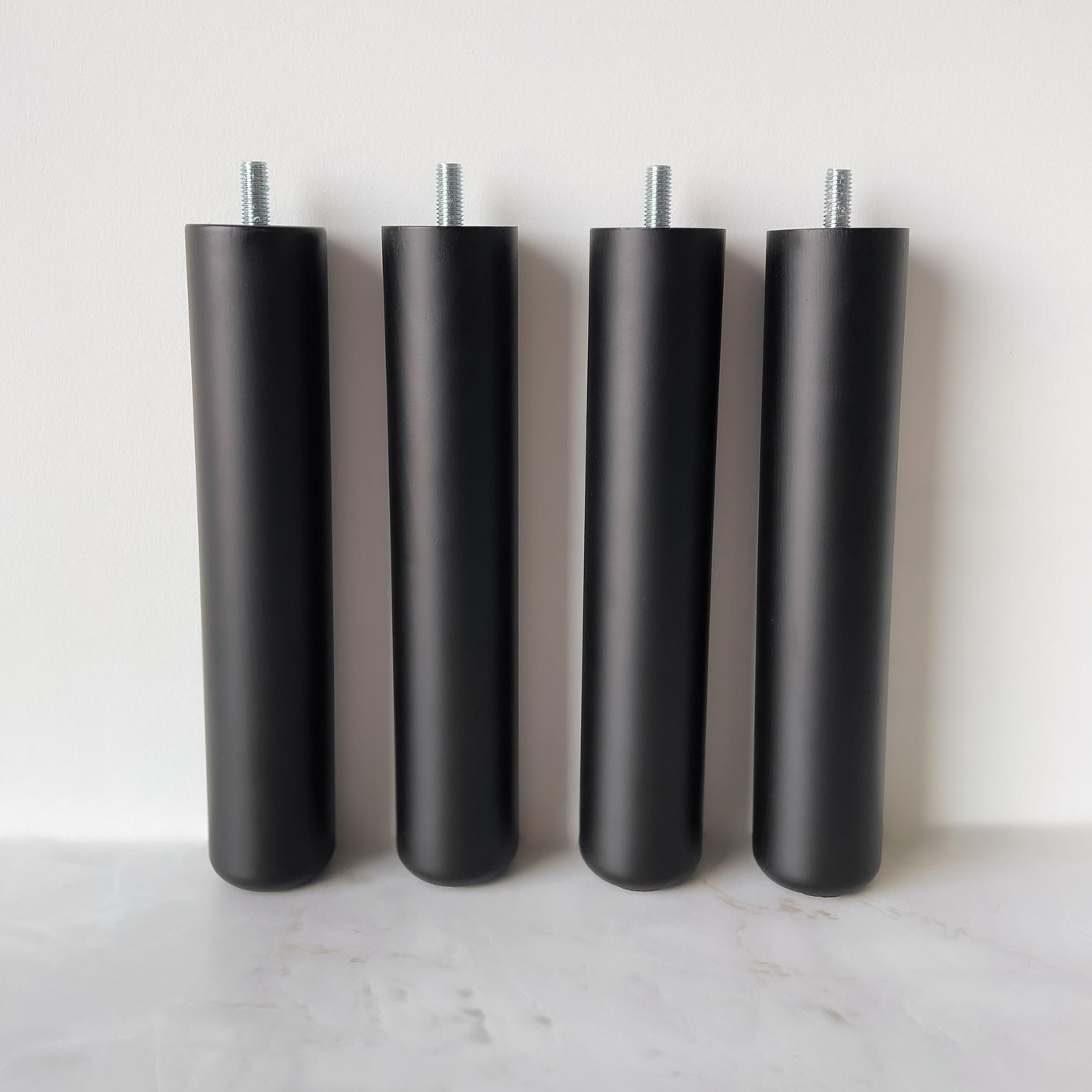 Klassisk møbelben, sort tre