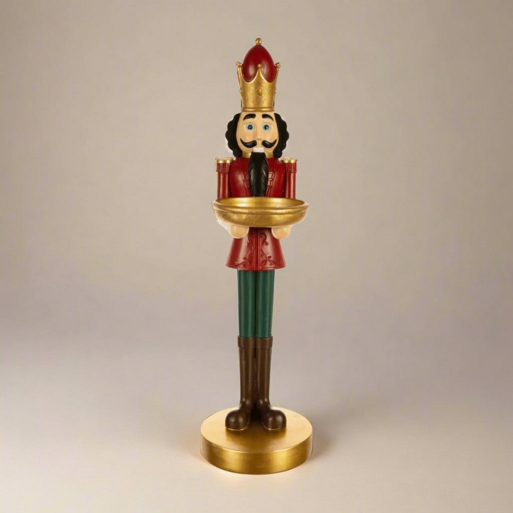 Dekorativ tinnsoldat i rødt og gull, 40 cm høy – klassisk julepynt