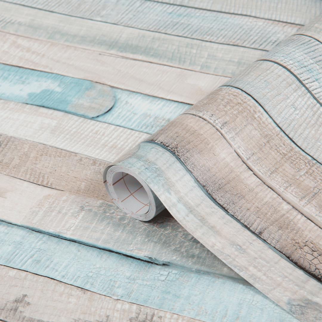 Rio ocean kontaktplast er en bestselger som imiterer drivved i behagelige pastellfarger. Passer godt til fornyelse av møbler eller til hytten.