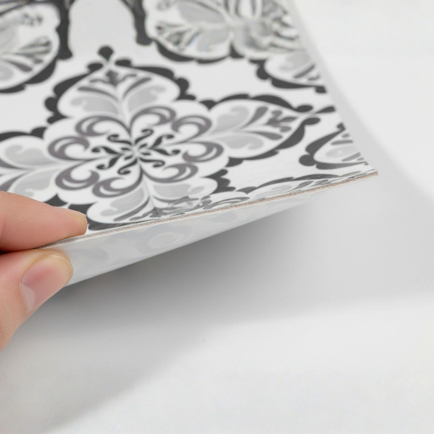 Lisbonne selvklebende fliser - viser tykkelse 1,3 mm