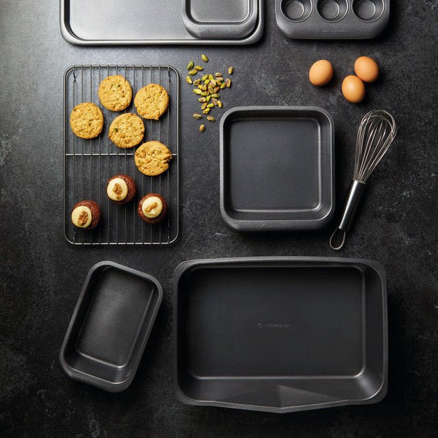 7 - pk bakeformsett non - stick, stabelbar - Lindas Dekor