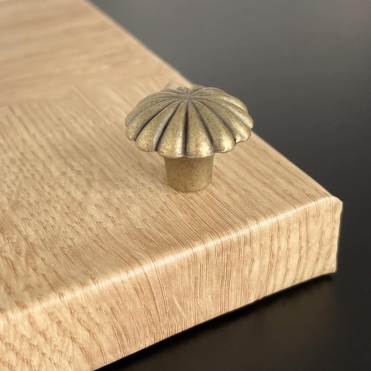 Knott antikk messing, 25 mm - Lindas Dekor