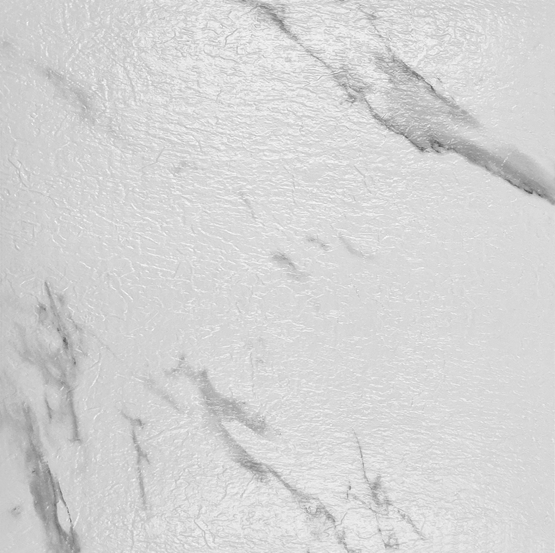 10-pk Marmor hvit selvklebende gulvfliser imiterer marmor i hvitt med hint av grå årer. Denne gir et behagelig og klassisk uttrykk.