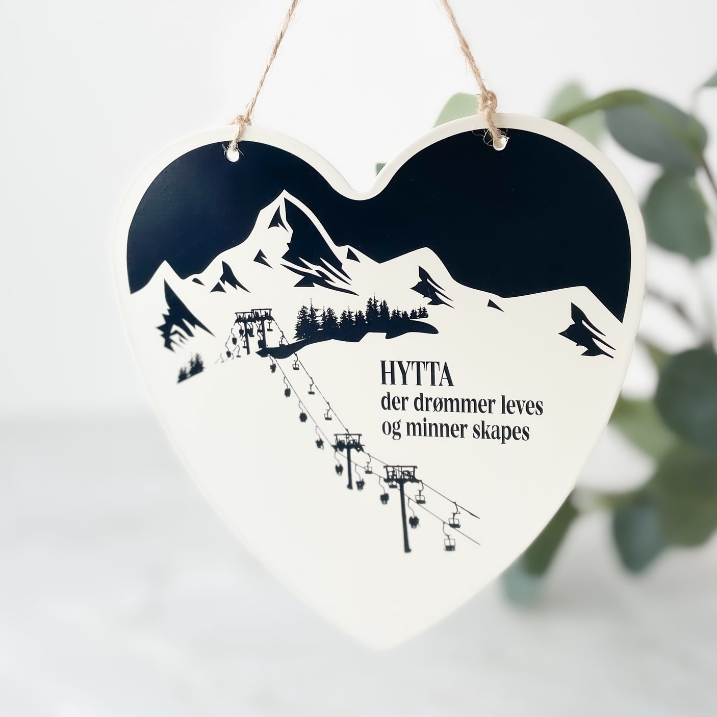Skilt hjerte, hytta