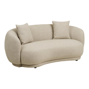 Sandfarget 2,5-seters sofa med 2 puter – Hawkes fra House Nordic