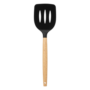 Stegspade med hul, sort hoved og treskaft.