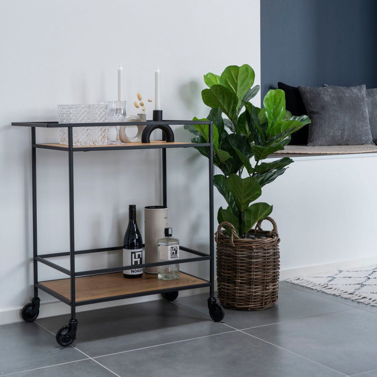 Vita barvogn med 2 hyller sort 68 x 40 x 79 cm - Lindas Dekor