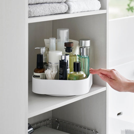 Allsidig oppbevaringsløsning for kjøkken, bad eller skap.