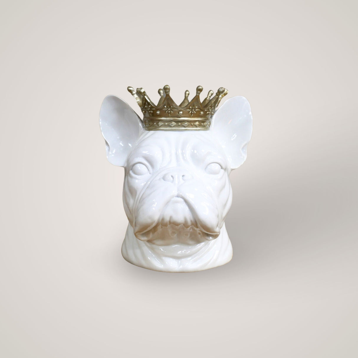 King Winston, figur