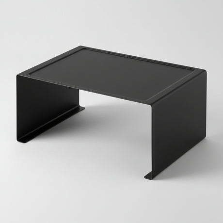 Slitesterk og allsidig oppbevaringsløsning for kjøkkenet.