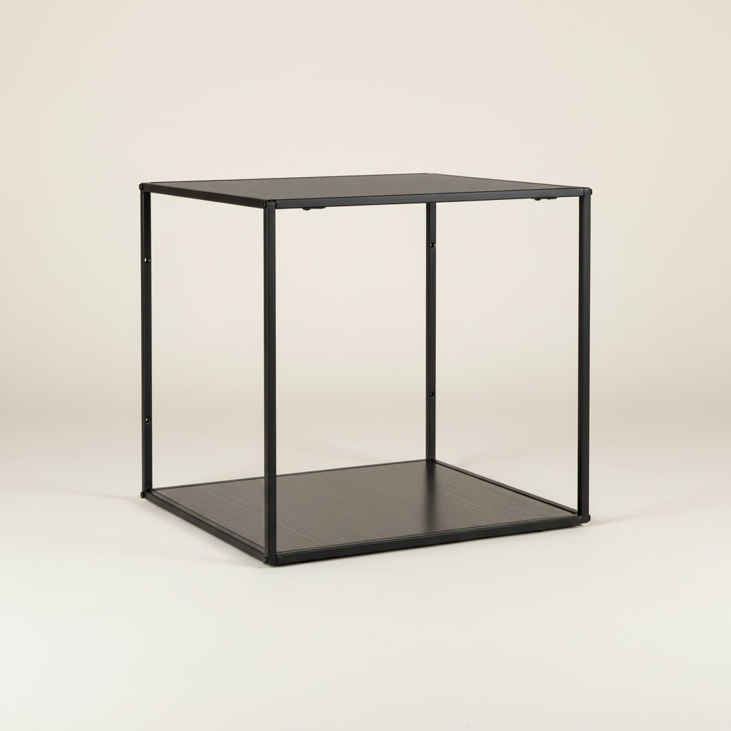 Nærbilde av sort metallramme på Vita kube vegghylle, viser rette kanter og finish