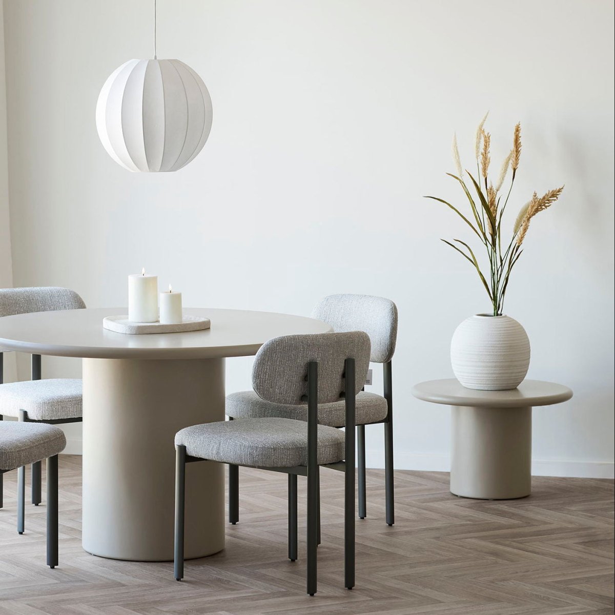 Stor rund vase keramisk hvit ø 30 cm - Lindas Dekor