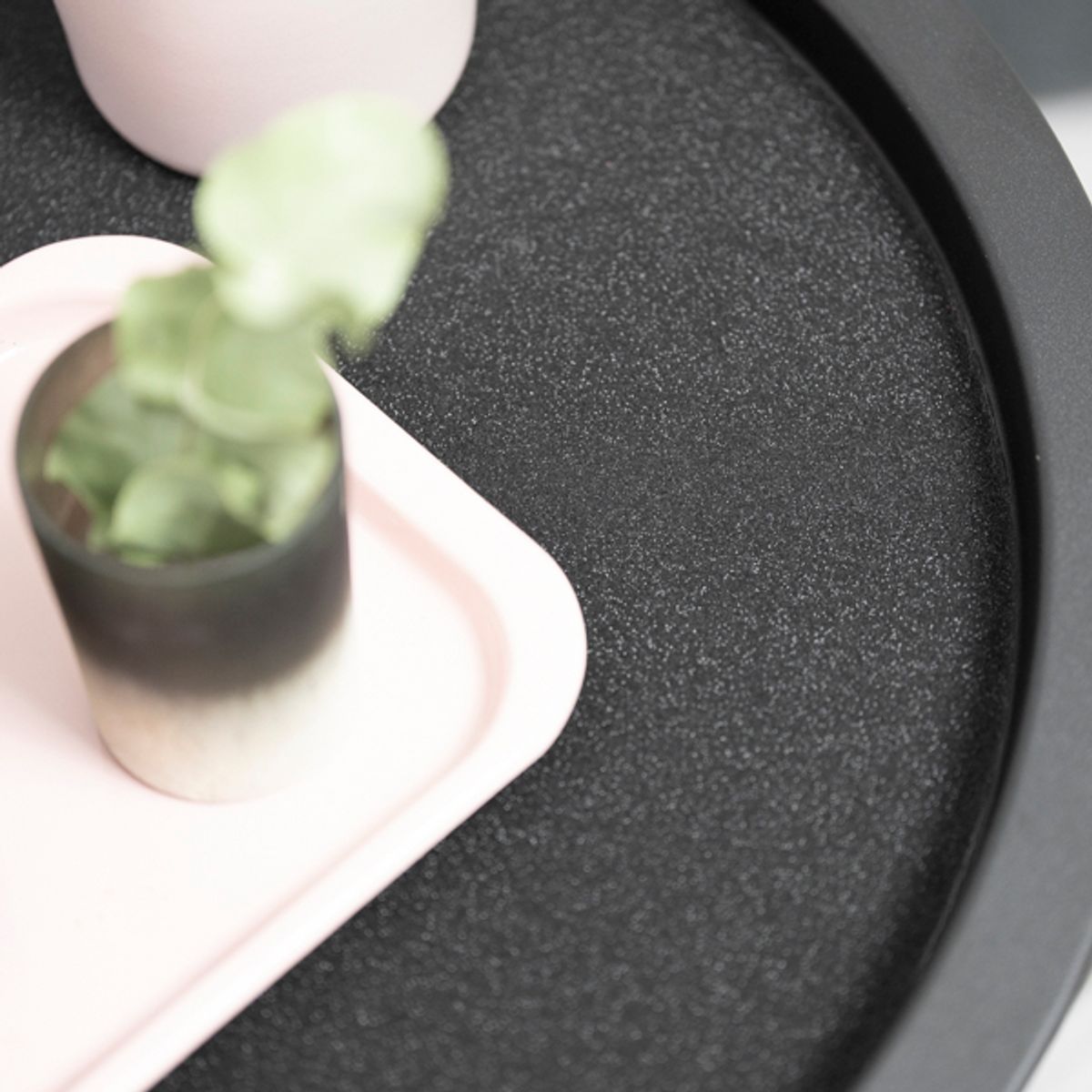 Vareprøve: Glitter sort kontaktplast