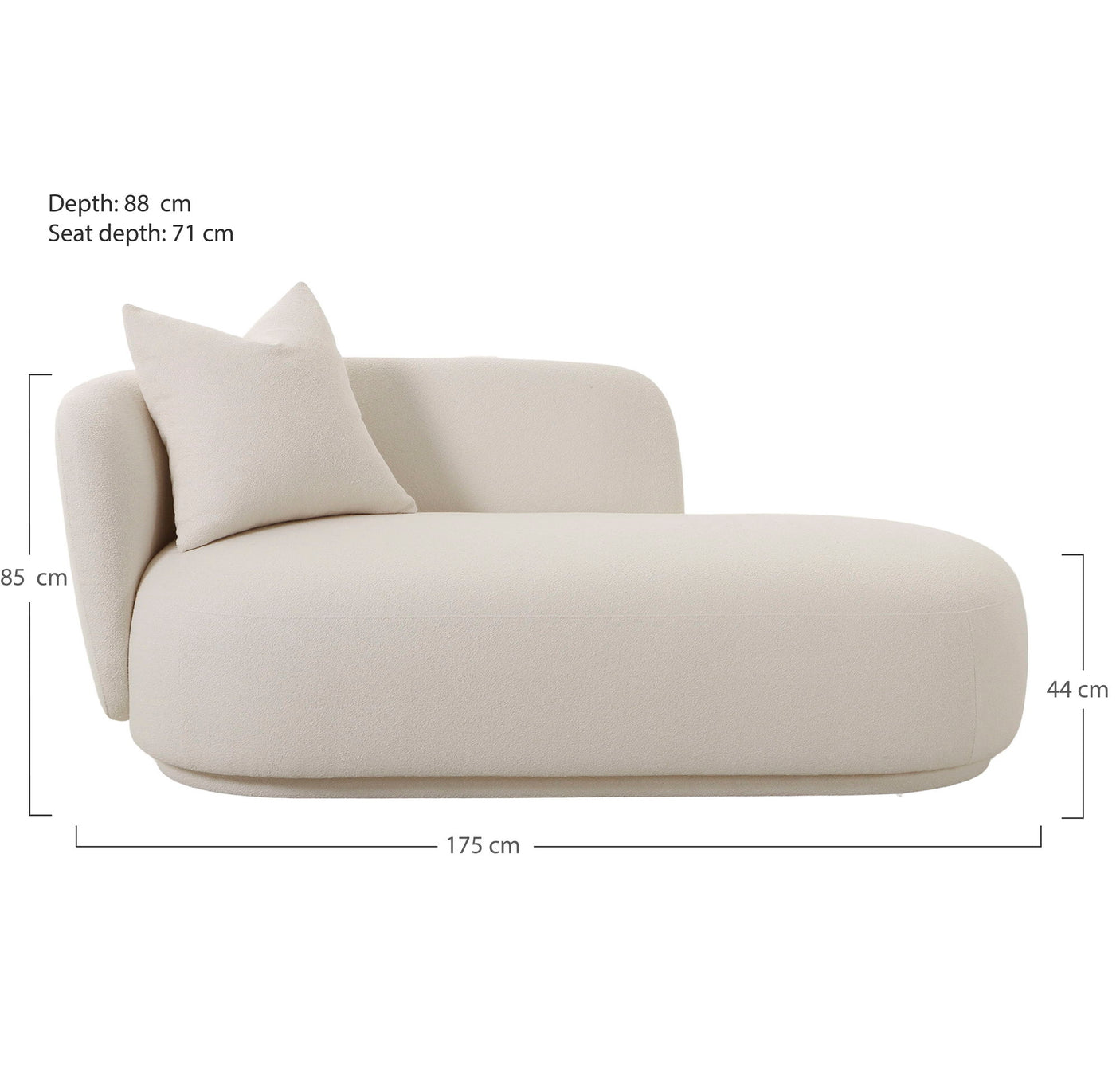 Loungemøbel Mykonos Daybed i naturfarge med avrundet form og myk polstring.
