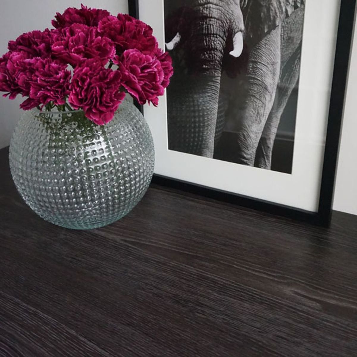 Vareprøve: Eike Sheffield Umbra kontaktplast