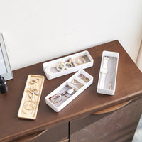 Oppbevaringsbokser med lokk hvit