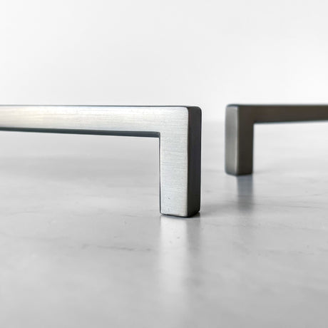 Håndtak sølvfarget