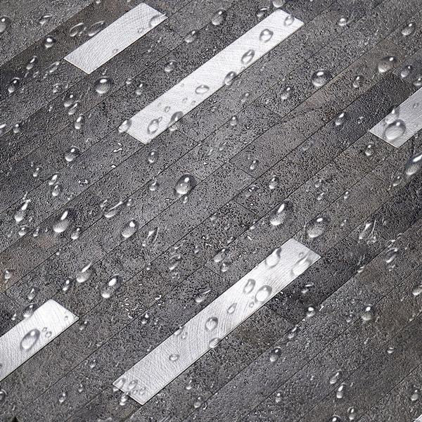 Vareprøve: Stein mørk grå selvklebende veggfliser