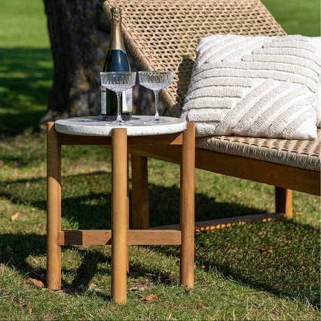 Naturfarget solseng med justerbar rygg til basseng og hage