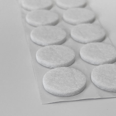 Selvklebende filtknott til stolben og bordben 22 mm
