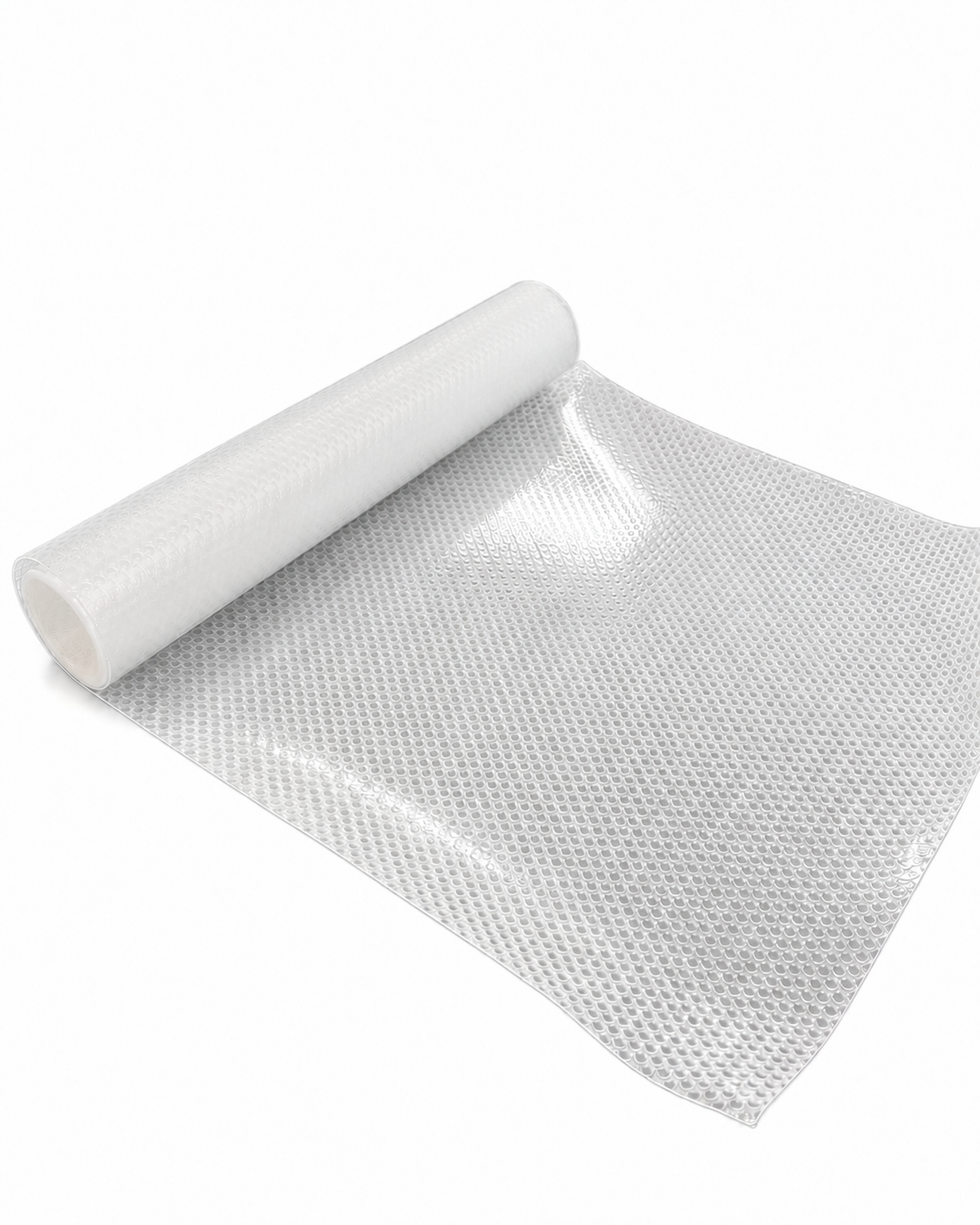 Rull med transparent antiskli skuffeinnlegg på hvit bakgrunn. -Lindas Dekor 