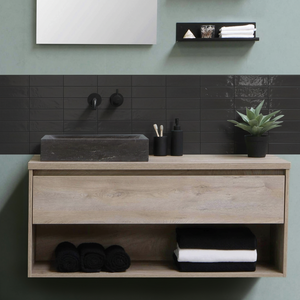 Vareprøve: Adelina antrasitt selvklebende veggfliser