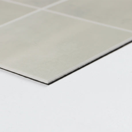 Selvklebende Melina Beige fliser med realistiske fuger