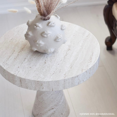 Selvklebende marmor kontaktplast til rundt bord – naturtro steinstruktur i lys beige tone