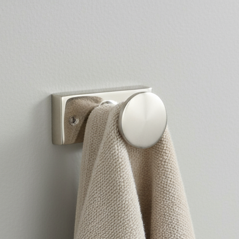 Knagg i sølv metall