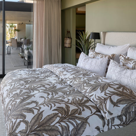 Eksklusivt sengesett i bomullssateng fra Halvor Bakke